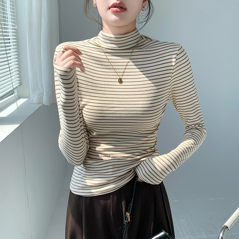 Camiseta Feminina Clássica Lis - Base Layer Top avaliação e preço